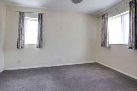 1 bedroom property to rent - Photo 2