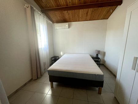 Pavillon T3 meublé à louer de 43.30 M2 avec terrasse , jardinet,+ 1 stationnement à Sausset-les-Pins, - Photo 3