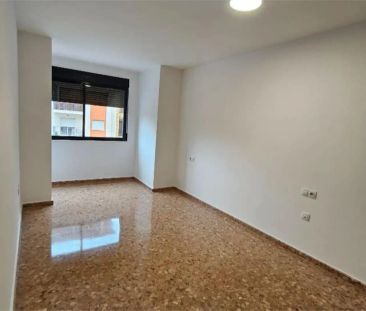 Piso de alquiler en Calle Proyecto N 12, 28, Riba-roja de Túria - Photo 5