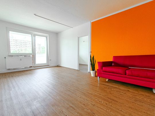 Max-Planck-Straße 24 - Photo 1