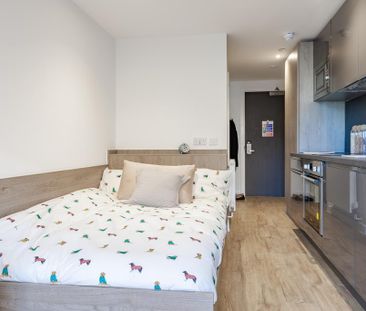 Studio to rent - Photo 1