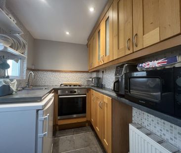 2 bedroom cottage to rent - Photo 1