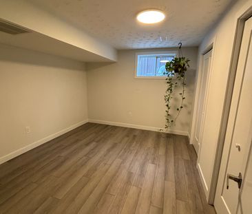 For Lease - 19 Pavarotti Court Unit# Lower, Hamilton, Ontario - Photo 5