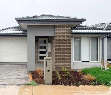 Modern Living with Exclusive Club Access - Mambourin Estate - Photo 6