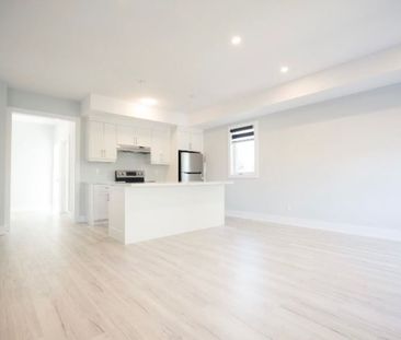 For Lease - 180 Prince Street Unit# 2, Oshawa, Ontario - Photo 2