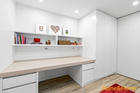 A Sophisticated Sanctuary of Style - Photo 5