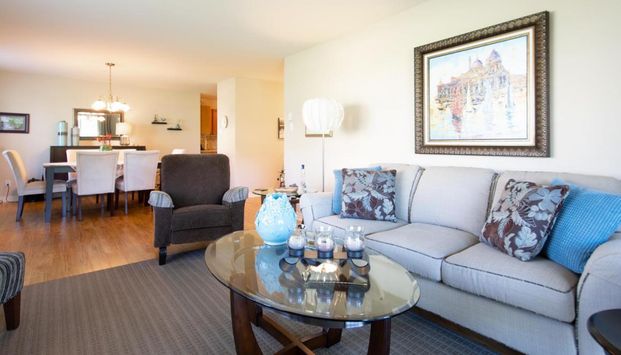 300 Reynolds Street - Photo 1