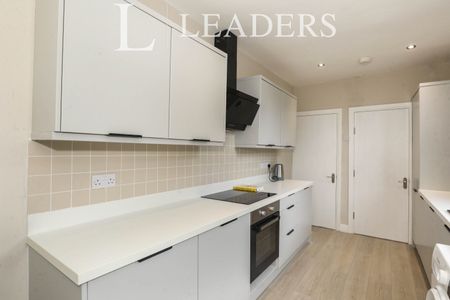 1 bedroom semi detached to rent Ford Lane, Crewe, Cheshire, CW1 - Photo 3