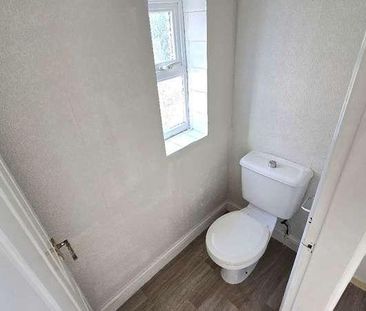 St. Leonards Road, Northampton, NN4 - Photo 6