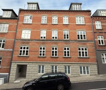 Randers C, 21, 3. tv., Fredensgade, 8900 - Foto 1