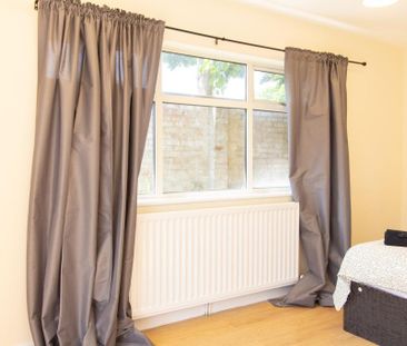 Brookvale Road,Southampton - Photo 3
