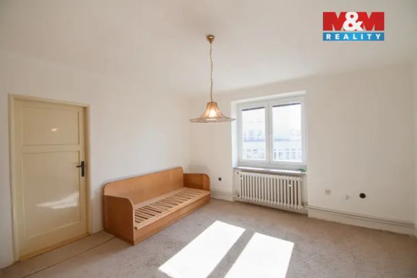 Pronájem bytu 3+1, 70 m - Fotografie 1