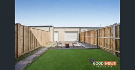 A pristine, newly-built home in an ideal location! - Photo 4