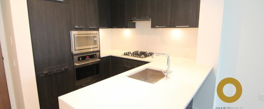 Spacious 1 Bed 1 Bath in South Cambie!!! | 6677 Cambie Street, Vancouver - Photo 1