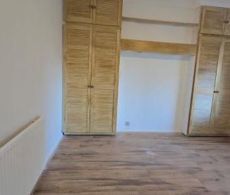 4 bedroom terraced house to rent - Photo 5