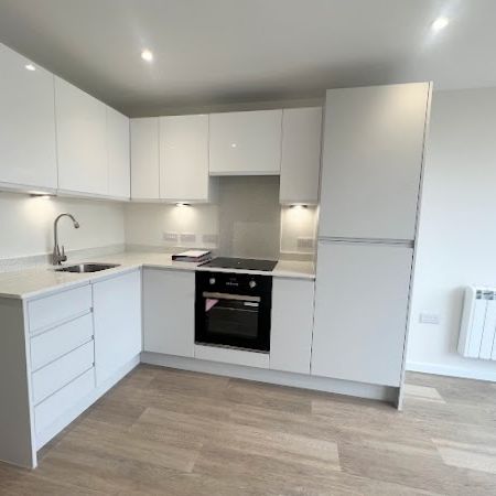 Canaway Court, Wimborne Road, BH15 - Photo 1