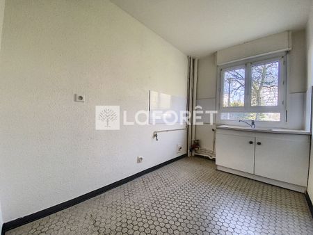 Location Appartement 4 pièces 78m² - Photo 3