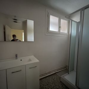 Location Appartement 3 pièces 66m² RIOM 63200 - Photo 3