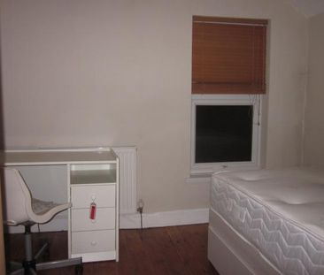1 bedroom terraced house to rent - Photo 5