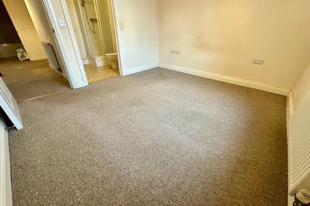 Florence Road - Photo 1