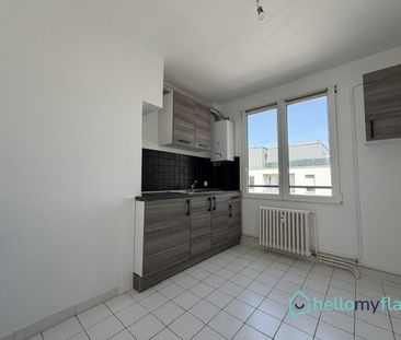 Location Appartement 3 pièces 66m² REIMS 51100 - Photo 4