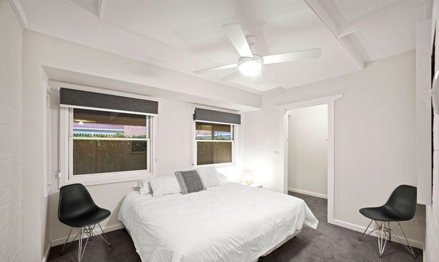 Spacious Family Home In The Heart Of Central Albury - Photo 1