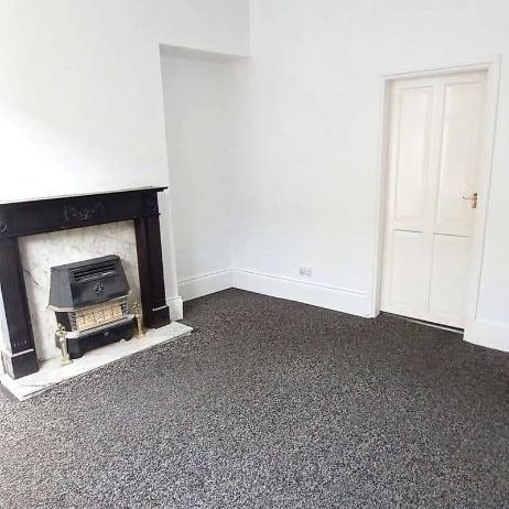 Somerset Cottages, Sunderland, Tyne And Wear, SR3 - Photo 1