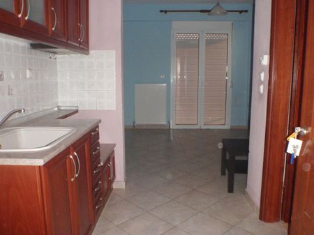 Studio/Γκαρσονιέρα για ενοικίαση Νοσοκομείο - Αγία Παρασκευή - Άνω Πόλη (Κοζάνη) - Φωτογραφία 2