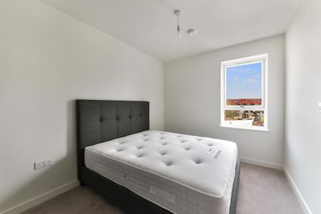 2 bedroom apartment to rent - Photo 3