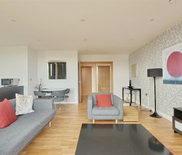 2 bedroom Flat to rent in Clavering Place, Newcastle Upon Tyne, NE1 - Photo 1
