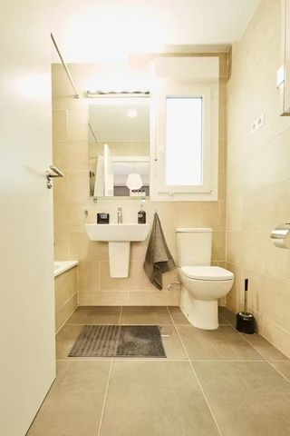 Calle del Barrilero, Madrid, Community of Madrid 28007 - Photo 4