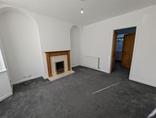 2 BED End of terrace house To rent - Photo 1
