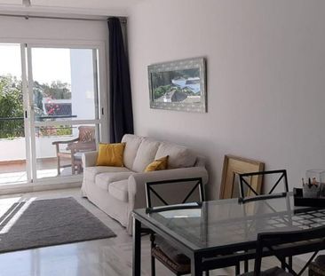 Luxury penthouse for rent in Nueva Andalucia, Andalusia - Photo 5