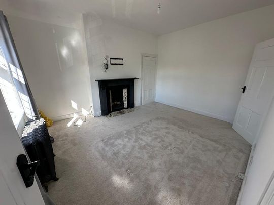 4 bedroom semi-detached house to rent - Photo 1