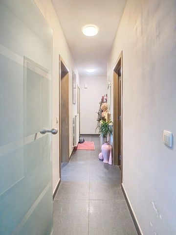 Appartement met 2 slaapkamers en een garage in Denderleeuw - Foto 3