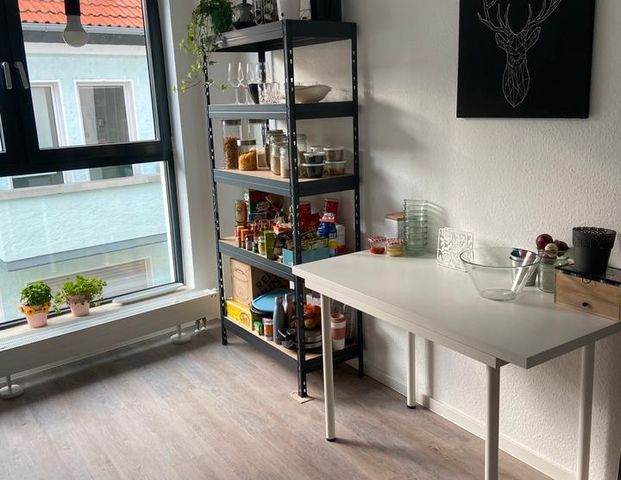 2-Zimmer-Wohnung (ab 1.12) in Gießener Innenstadt - Foto 1