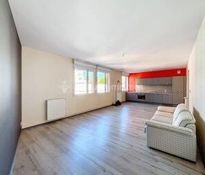 Location Appartement 4 pièces 75 m2 à Clermont-Ferrand - Photo 6