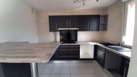 location Appartement T2 DE 49.9m² À LEGUEVIN - Photo 4