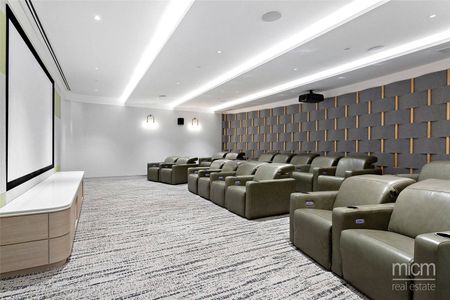 3803/560 Lonsdale Street - Photo 2