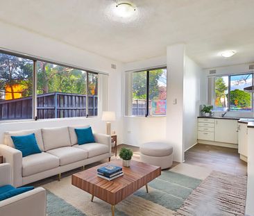 Updated One-Bedroom Apartment in a Convenient Location - Photo 4