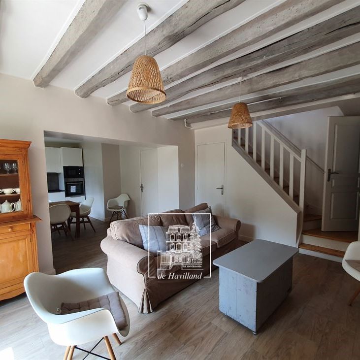 Tout savoir sur cette maison à Feucherolles - Photo 1