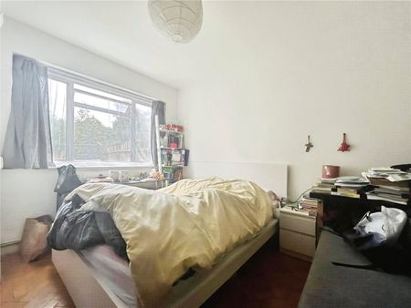 Chertsey Road, Twickenham, TW1 1EW - Photo 4