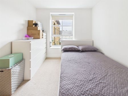 Heath Road, Twickenham, Middlesex, TW1 - Photo 4