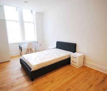 2 Bed - Grainger Street, Newcastle - Photo 1