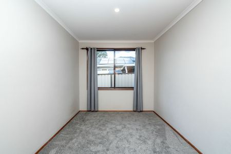 4 Bedroom Home In Evatt - Photo 2