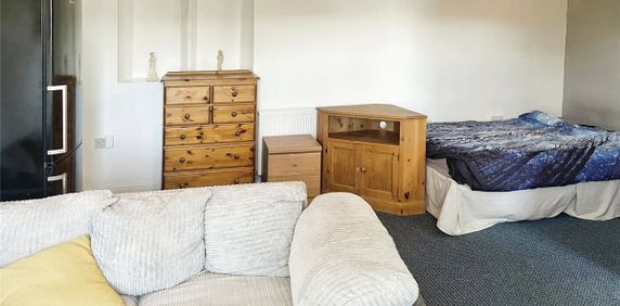 Lowerhouses Lane, Lowerhouses, Huddersfield, HD5 - Photo 2