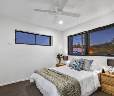 Convenient Alderley Living Just Minutes from the City - Photo 4