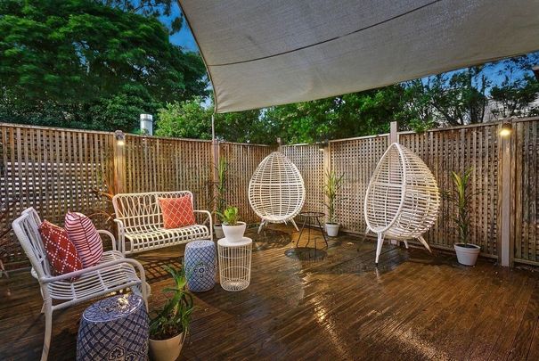 4/8 Falshaws Lane, North Melbourne VIC 3051 - Photo 1