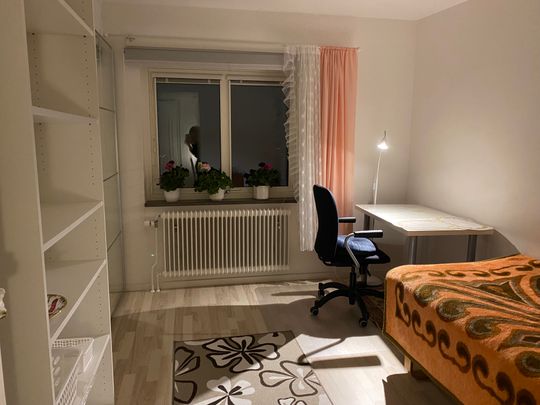 Filipstadsbacken, Farsta - Photo 1