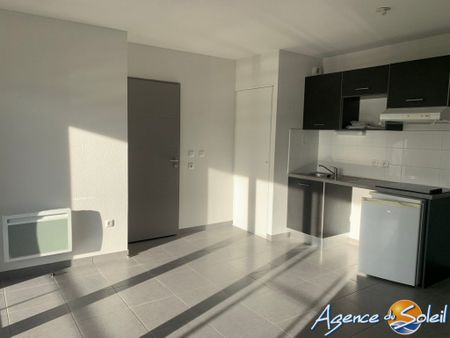 Saint-Cyprien – Location Appartement – 36.60 m² – 510€ CC / mois - Photo 2